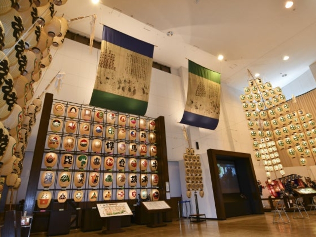秋田市民俗芸能伝承館(ねぶり流し館)の写真1