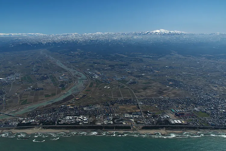 �ΐ쌧�\���s