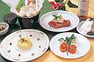 オリジナルのワインとも相性ピッタリのお料理