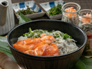 【朝食ビュッフェ】名物「ワシン丼」は、みやぎサーモン他山海の幸がたっぷり♪熱々ごはんにのっけてどうぞ