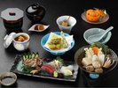 あわびが付いたうつぼ会席