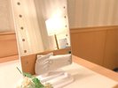 �ŏ�K���[��LED�t���~���[