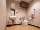 1階共用トイレはバリアフリー仕様です
