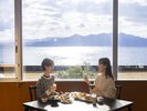 錦江湾を望むレストランで指宿の朝をお楽しみください