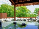(露天風呂)自慢の露天風呂は通年通して快適にお楽しみいただけます。