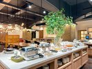 朝食会場「クロスロード」