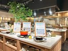 朝食会場「クロスロード」
