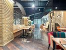 夕食ブッフェ会場「クロスロード」