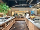 夕食ブッフェ会場「クロスロード」