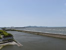 【和洋室】お部屋の窓からは三河湾の絶景がお楽しみ頂けます。