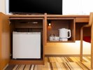 冷蔵庫、電気ケトル完備