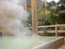 【露天風呂 檜の湯】香りと心地よい肌触りの檜の露天風呂