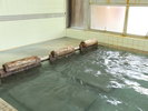 【露天風呂 瑠璃の湯】内湯 寝湯 ゆったりと横たわり全身で湯に癒される