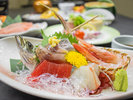 2024年7月・8月のお献立一例【造里】鯵・鮪・鯛・甘海老・あしらい一式