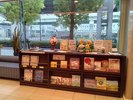 閲覧用新聞・貸出絵本・ルートインスタンプ