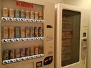 1階 アルコール自動販売機・スナック販売機