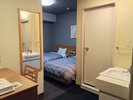 ご家族・お友達との旅行に最適!トリプルルーム(約18u)です。独立洗面台もあり、朝の準備も困りません♪