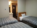 ご家族・お友達との旅行に最適!トリプルルーム(約18u)です。独立洗面台もあり、朝の準備も困りません♪