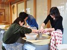 清水・三年坂にて約20分!お手軽に陶芸体験ができます!自分だけのオリジナル陶器を京都の思い出の品に◎