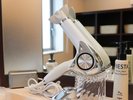 【選べるドライヤー】ハリやコシ、艶を補ってくれるものなど、人気ブランドのドライヤーを揃えています。