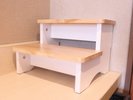 【ファミリールーム】小さなお子様用に踏み台をご用意しております。