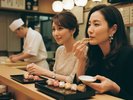 お寿司はホテル近くのお店で食べられる!※イメージ