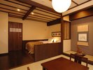 【フォレストビュークラシック(和洋室)/32u】和と洋の要素を散りばめたクラシカルな客室に。