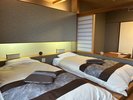 天の庭・和洋室のローベッド