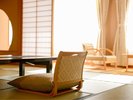 【和室10畳】日本人の遊び心が感じられる数奇屋作りのお部屋
