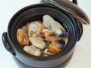 【夕食一例】旬炊き込み。旬の味覚をお楽しみください