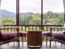 【黄昏の部屋】境界線がぼやける頃、遠くから