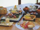 時を巡るこだわりのご夕食をお楽しみください。
