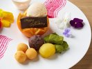 華やかな記念日プレートでおもてなし致します。