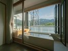 高台の部屋から見える景色