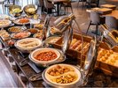 【朝食】蓋を開けるたびに広がる良い香り。ズラリと並ぶごちそうに、朝から食欲のネジが外れそう。