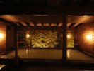 内湯【普賢の湯】朝夕、男女入れ替えでご利用いただけます。