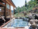 【山の湯】眺めの良い露天や蒸し風呂、洞窟風呂など