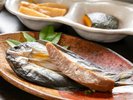 【お料理】そのままでも香り高い那珂川の鮎を、一夜干しにすることでさらに香り高く仕上げました。