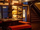 【館内】