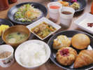 温かいお料理を提供いたします