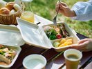 お部屋にお届けする朝食バスケット