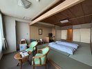 海側10畳バス付き・トイレ付き