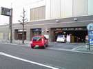 ギャザパーキング入口(ホテル地下・車高1.5mまで・24時間営業)