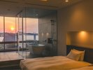 ■新館SPAタワー-最上階ビューバスDXツイン-■35u。ゆっくりと沈んでいく夕陽を眺める贅沢な時間ー。