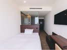 ■新館SPAタワー-【眺望なし】セミダブルルーム※浴槽なし-■17u。落ち着いた作りのシンプルなお部屋