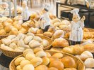 ■本館1階ーテラスレストラン「サントロペ」-朝食バイキング■当店自慢!種類豊富な自家製パン♪