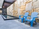 ■新館SPAタワー地下1階-大浴場-「ラグジュアリーバス」■季節の風を感じられる外気浴スペース