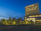幻想的で心落ち着く夜の風景。大切な人と過ごす静かな時間におすすめです。