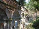 南禅寺の水路閣(徒歩25分)・・古代ローマの水道橋を参考に明治21年に建築された