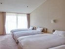 洋室 1〜4名様. (トイレ・洗面台付き,お風呂は大浴場をご利用下さい)